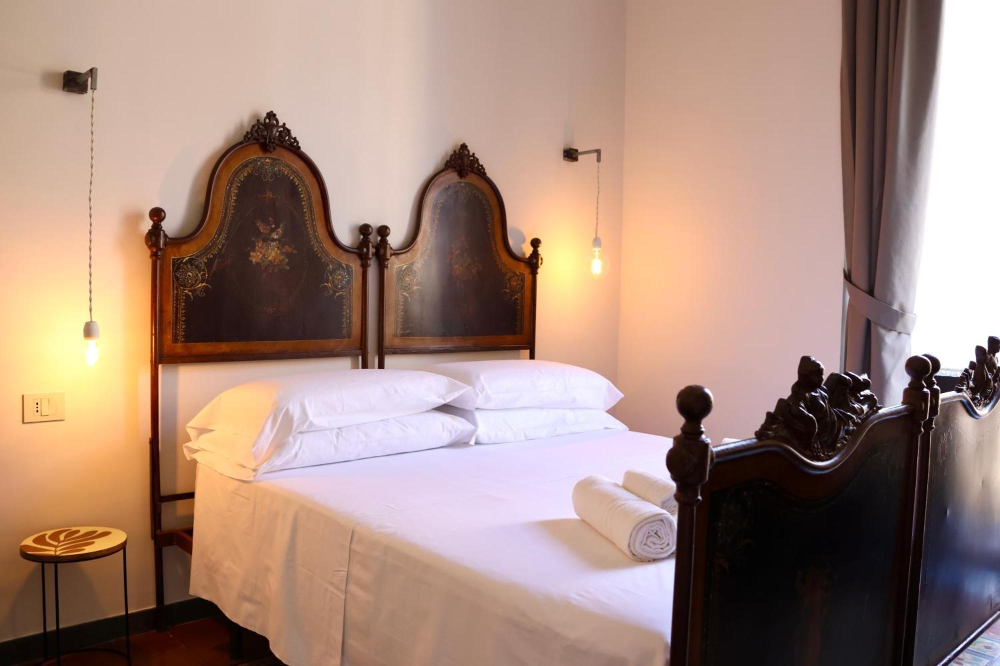 Holiday Lux Boutique Room 卡塔尼亚 外观 照片