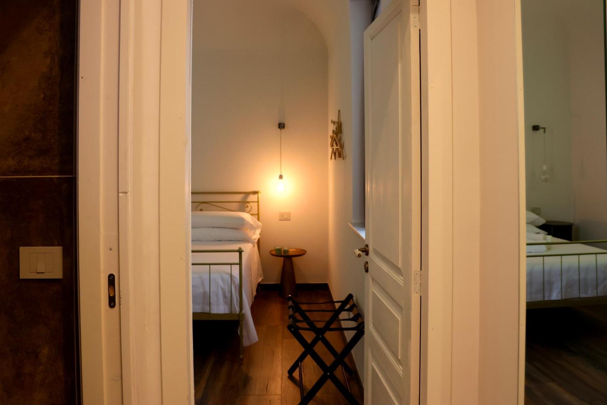 Holiday Lux Boutique Room 卡塔尼亚 客房 照片