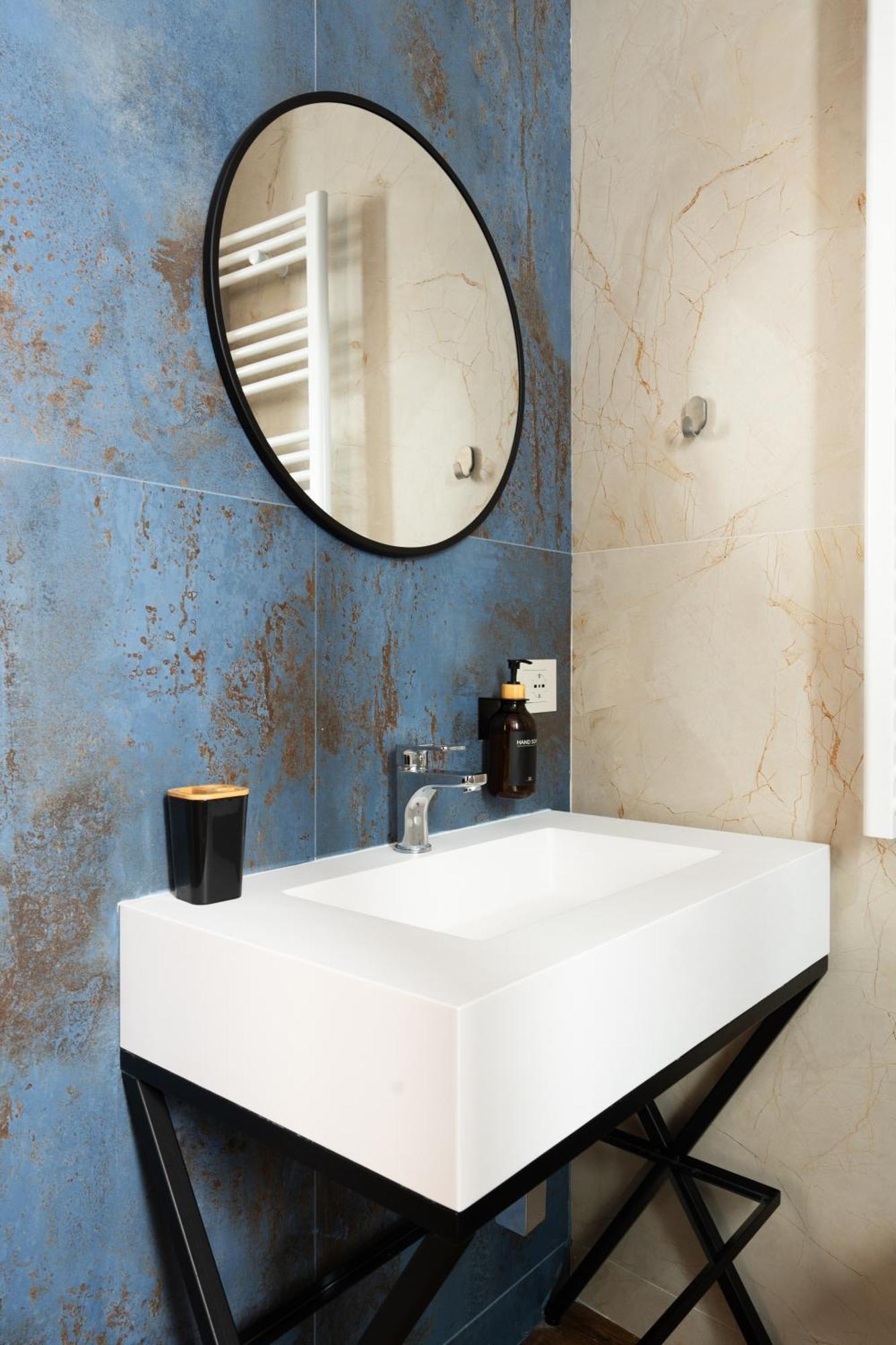 Holiday Lux Boutique Room 卡塔尼亚 外观 照片